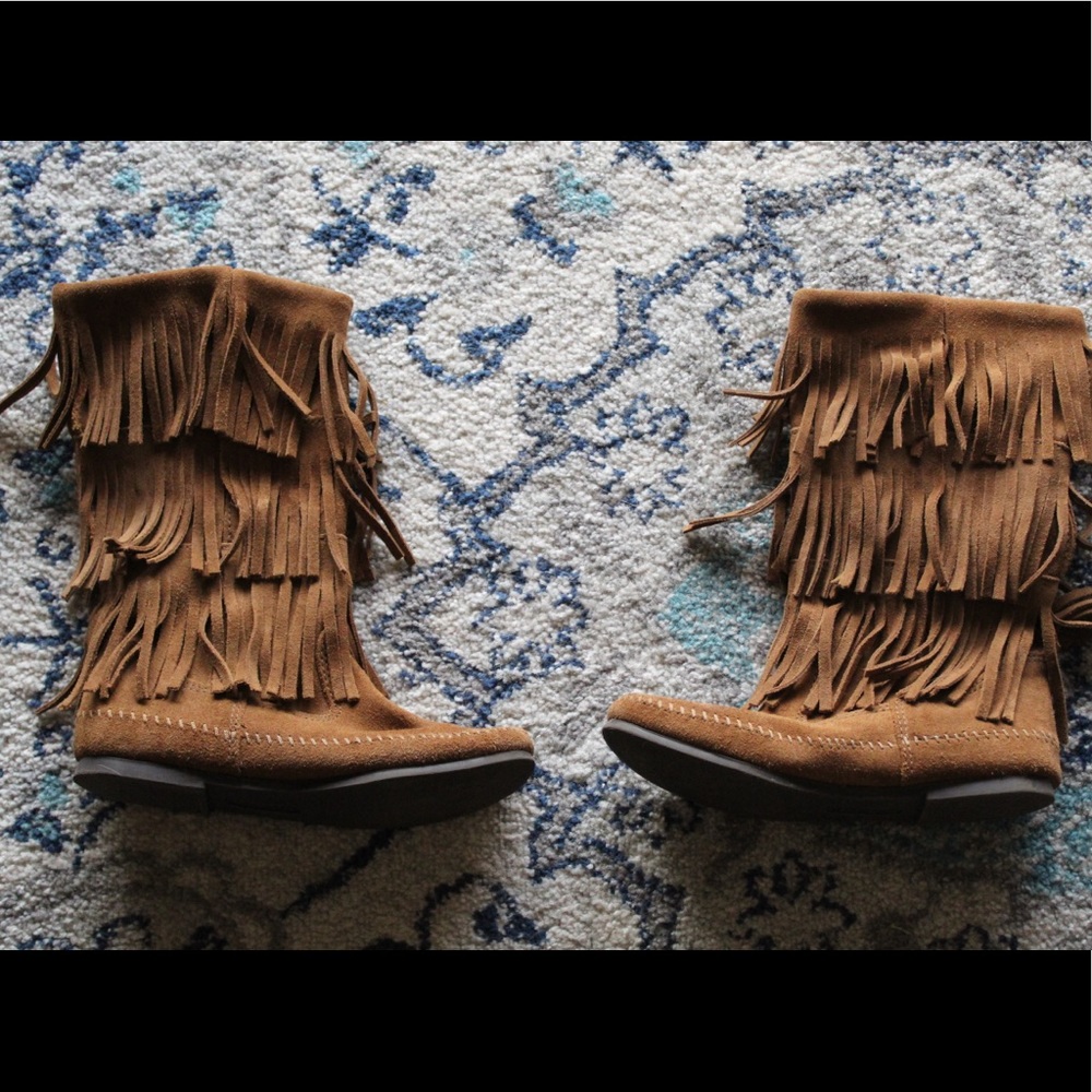 Minnetonka 3-Layer Fringe Boots - image 4